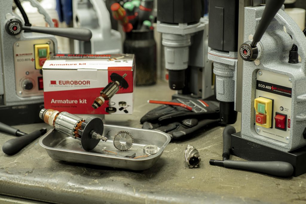 Urgent repair of magnetic drill at clinic abzar