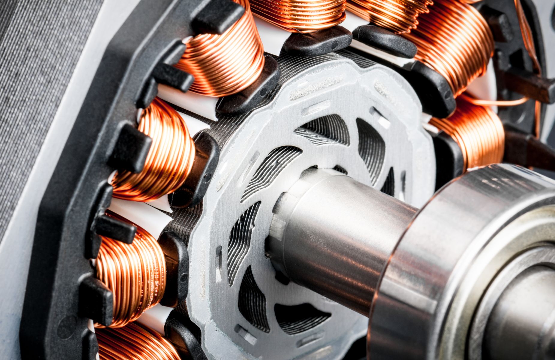 Brushless Power Tool Motor Comparison with Brushed and Buying Guide